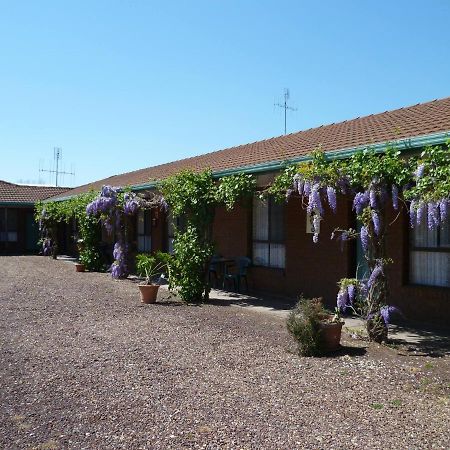 Birch Motel Tocumwal Exterior foto